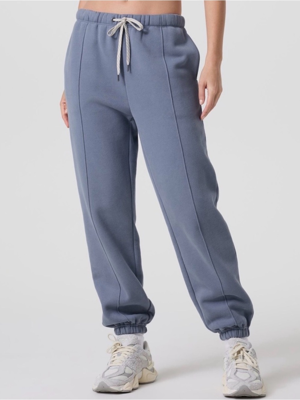 Vuori | Restore Sweatpants | Blue Heron